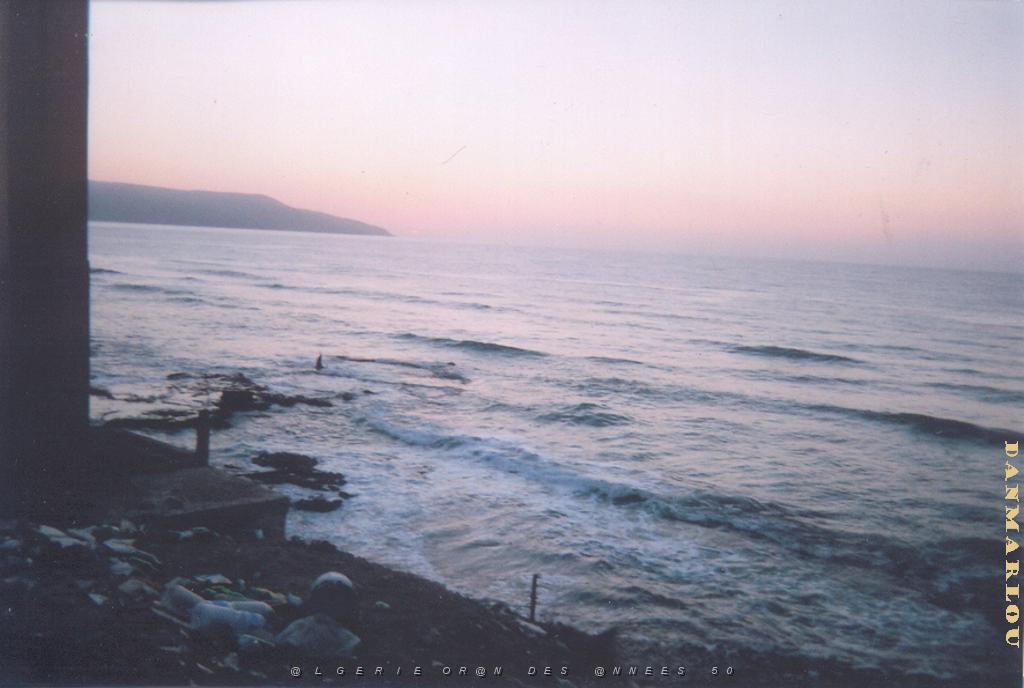 VOYAGE DU 09 2005 007 BOU SFER LES LASTRES SOUS LA VILLA PIERRE GUIFFREY.JPG